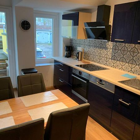 Grosse Gemuetliche Wohnung In 오스나브루크 외부 사진