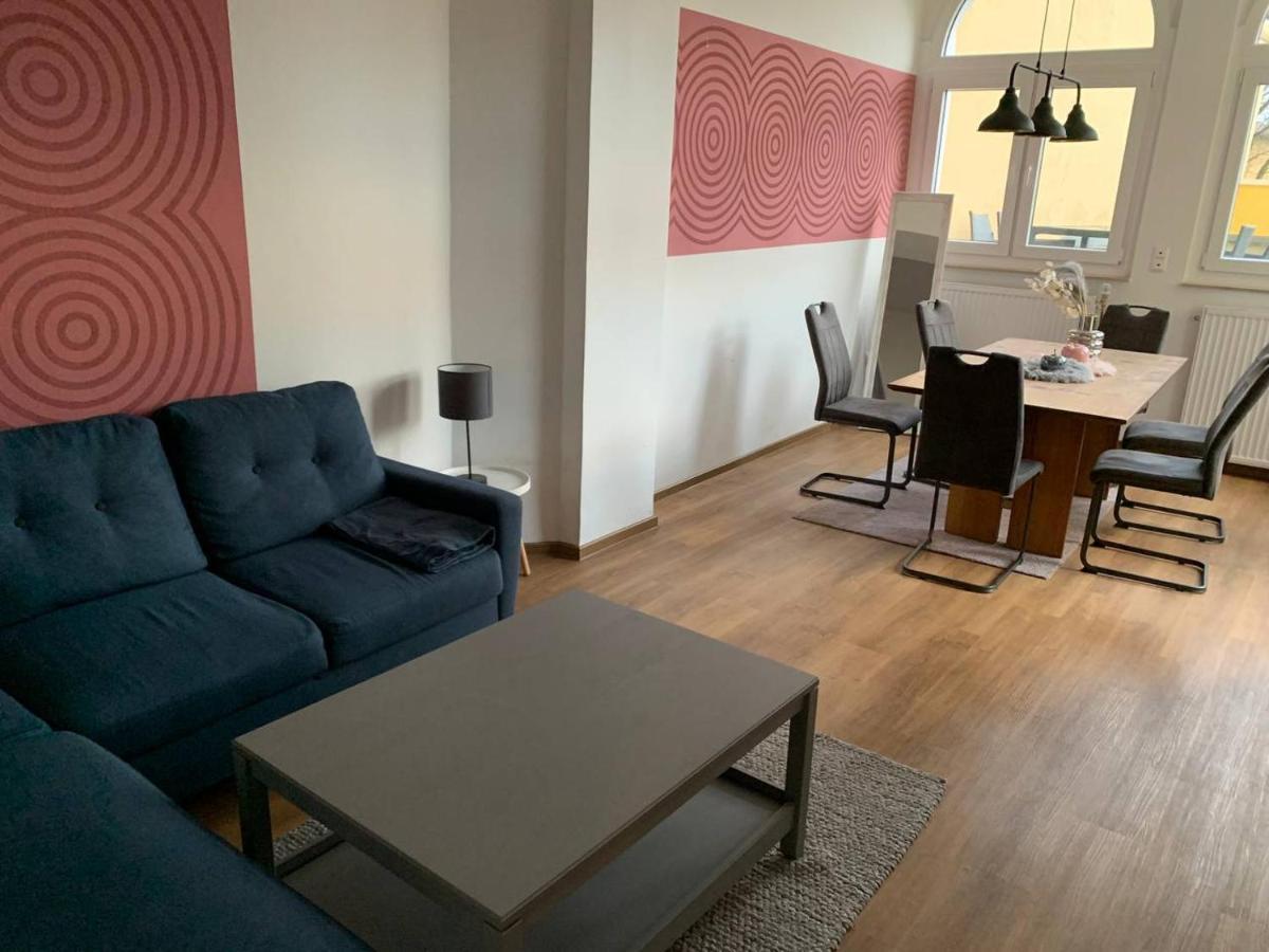 Grosse Gemuetliche Wohnung In 오스나브루크 외부 사진
